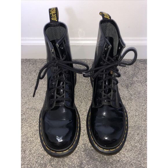Dr. Martens The Original Combat Boots Size 7 - Picture 2 of 8